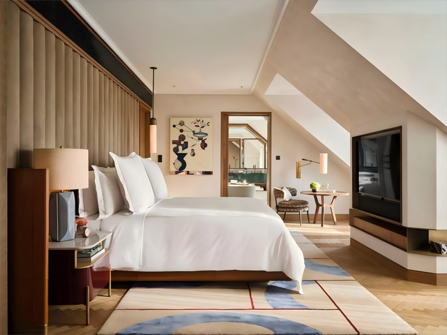 Modern Hotel Furniture