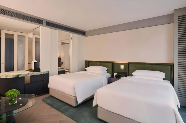 Modern bedroom furniture